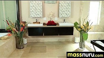 Happy ending massage 17