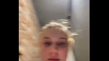 Fingering pussy in the gym