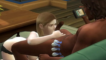 Bon moment sur le canapé