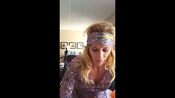 Disco diva gilf makes big black man cum in her pussy Disco diva gilf makes big black man cum in her pussy
