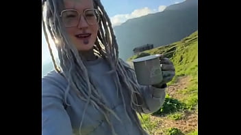 Coffee time up here on top of the mountains ️ ️where’s your favorite place to enjoy a coffee #mountainviews