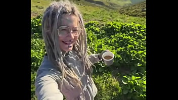 Coffee time up here on top of the mountains ️ ️where’s your favorite place to enjoy a coffee #mountainviews