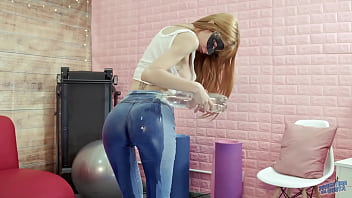 Perfect thigh gap skinny model wet jeans puffy cameltoe round butt