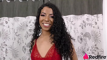 Magrinha da buceta gg melissa hot estreou com gozada dentro