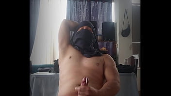 Pensaba en ella y decidí darme un pajazo en su nombre