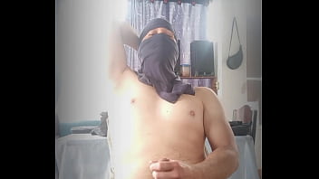 Pensaba en ella y decidí darme un pajazo en su nombre