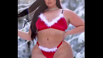 Muito rica essa safada no natal me faz lembrar a felicidade acompanhantesa2