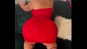 Muito rica essa safada no natal me faz lembrar a felicidade acompanhantesa2