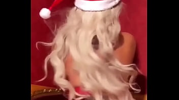 Muito rica essa safada no natal me faz lembrar a felicidade acompanhantesa2