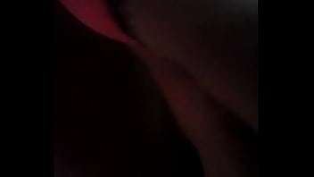 Posando Mmmm thumbnail