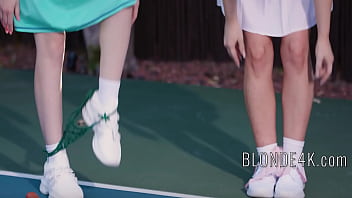 Hot blonde reigns in family pickle court