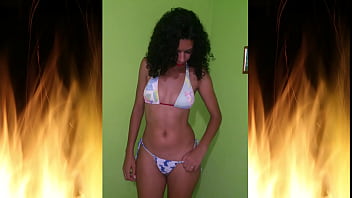 How jade goes to the beach and how she provokes men part 02