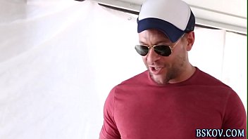 Brune pornstar sucks cock Brune pornstar sucks cock