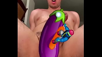 I just did it again i cum free hands full video on my rt and share #gaypprn #gay #hairyguy divulgogay2