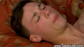 Gay Guys Preston Gets Hunter Naked And Deepthroats His Uncircumcised thumbnail