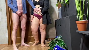 Load of cum on my milf stepmom's silk robe