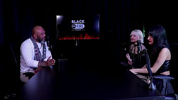 Gosta de hentai tem o mel da buceta se encontrou nessa profissão e já pensou em fazer atendimento nath wolowski & waifus juice watch sheer red