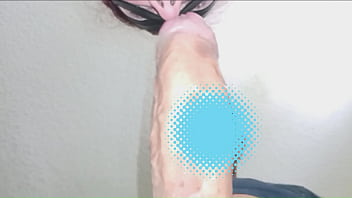 Throating the pole makes her queef and gag