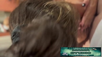 Mama studio safado conseguiu deixar meu cuzinho todo arrombado grátis