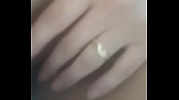 Deu a louca na esposa quer mostrar a bucetinha pros amigos