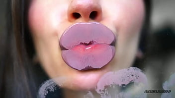 Dirty romance creamy kiss