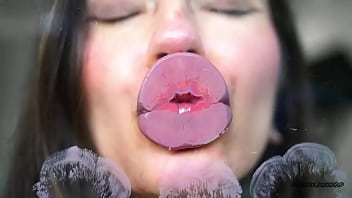 Dirty romance creamy kiss