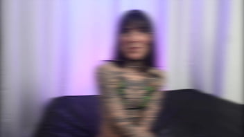 Tattooed awlivv seeks a doctor to treat her throbbing pussy