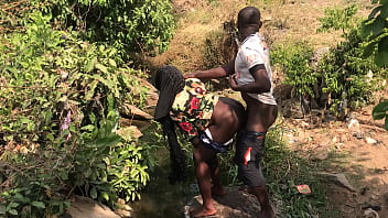 A quicky by the riverside