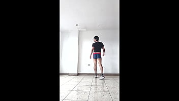 Escarlest Slut Dancing thumbnail