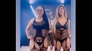 Anfitrionas y modelos