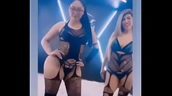 Anfitrionas y modelos