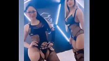 Anfitrionas y modelos