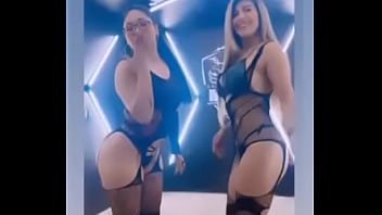 Anfitrionas y modelos