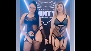 Anfitrionas y modelos