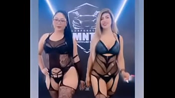 Anfitrionas y modelos