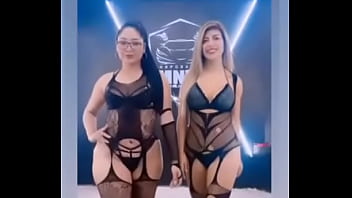 Anfitrionas y modelos