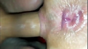 Leia a descrição do meu perfil esposa adora ser dividida com outros