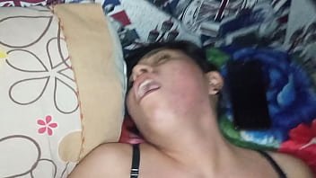 Le encanta mi verga y que la trate como puta