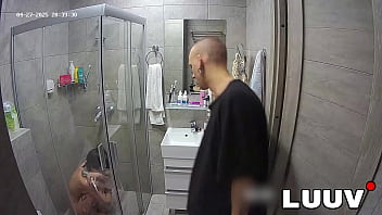 Luuv quick sex in the shower for young couple abbadon and kareflore