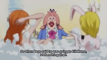 Nami bikini and bath