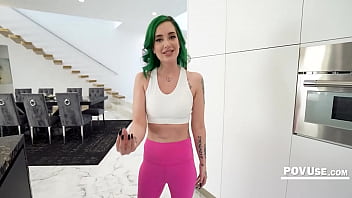 Boobs blowjobs bored girl freeused in the boardroom