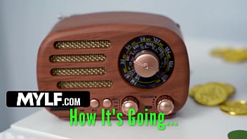 Lucky lustful leprechaun lady