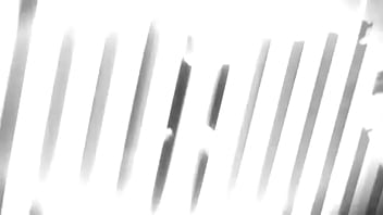 A milf and her magic wand poolside pussy play