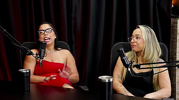 Trabalha na área da estética fizeram menage gosta de exibisionismo e casa de swing é acompanhante e é ousada aninha e renatinha watch sheer red