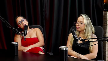 Trabalha na área da estética fizeram menage gosta de exibisionismo e casa de swing é acompanhante e é ousada aninha e renatinha watch sheer red