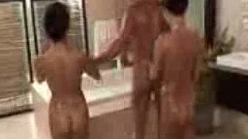 Wet christmas 3some p 1