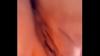 Wet and tight pussy for u