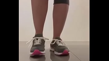 Modeling my dirty sneakers