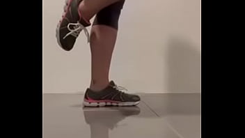 Modeling my dirty sneakers