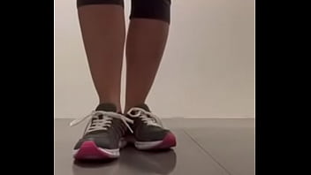 Modeling my dirty sneakers